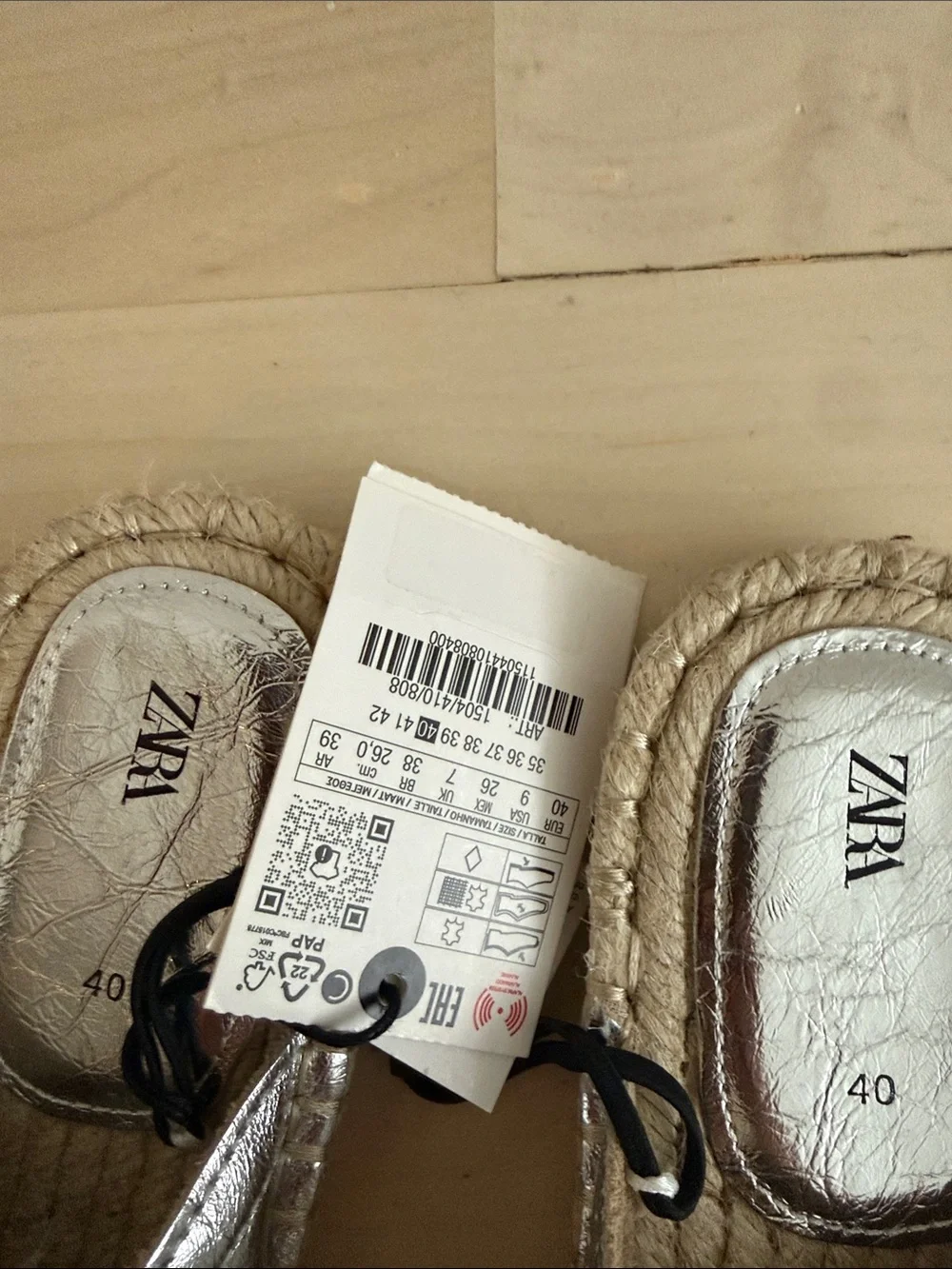 *NEW* Zara Size 40 Silver Espadrille Slide Sandals